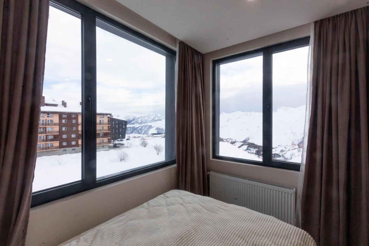 Cozy 2 Bedroom Apartment In The Gudauri Centre - Ski In/ Ski Out Εξωτερικό φωτογραφία